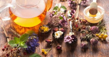 Полезный чай из красивых цветов